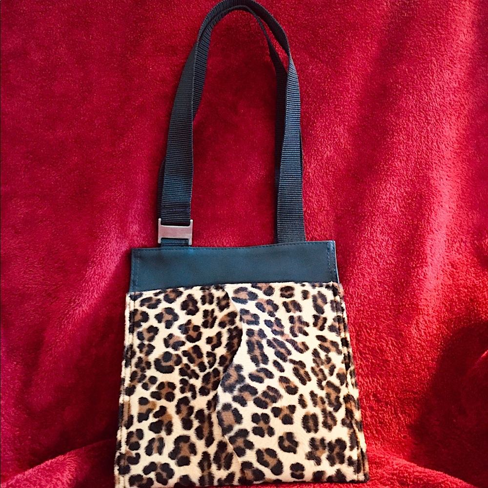 🐆Arizona Faux Leopard Print & Black Bag🐆